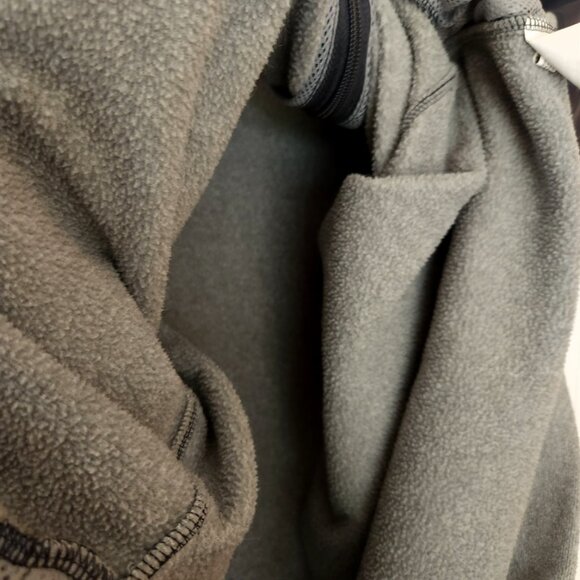 Under Armour ColdGear Fleece / Nylon Quarter Zip Pullover, Medium - Picture 6 of 7